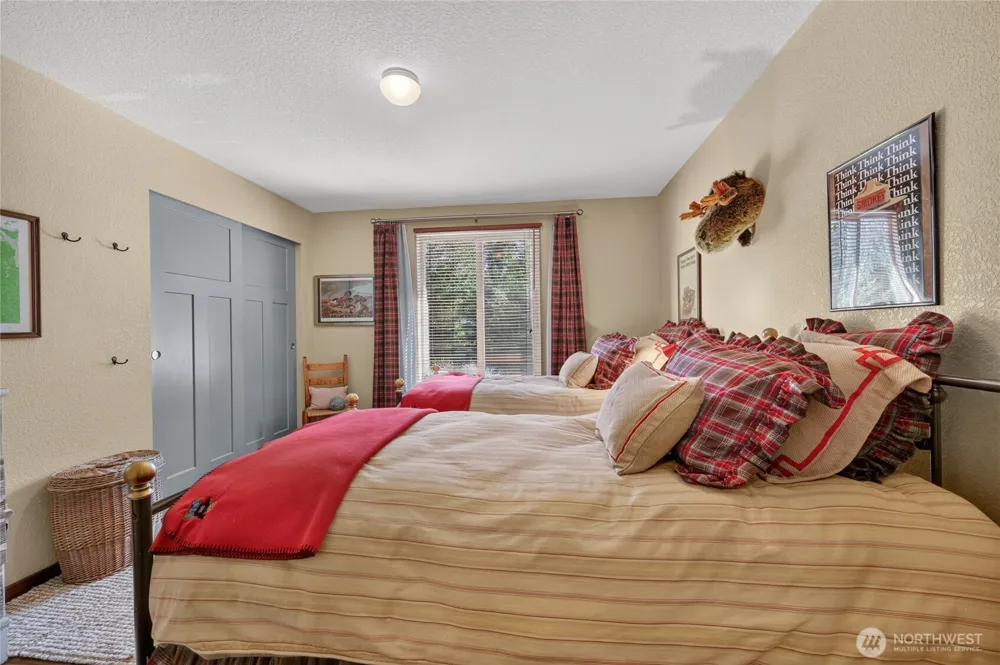 105 Jack Fir Court E Packwood, WA 98361