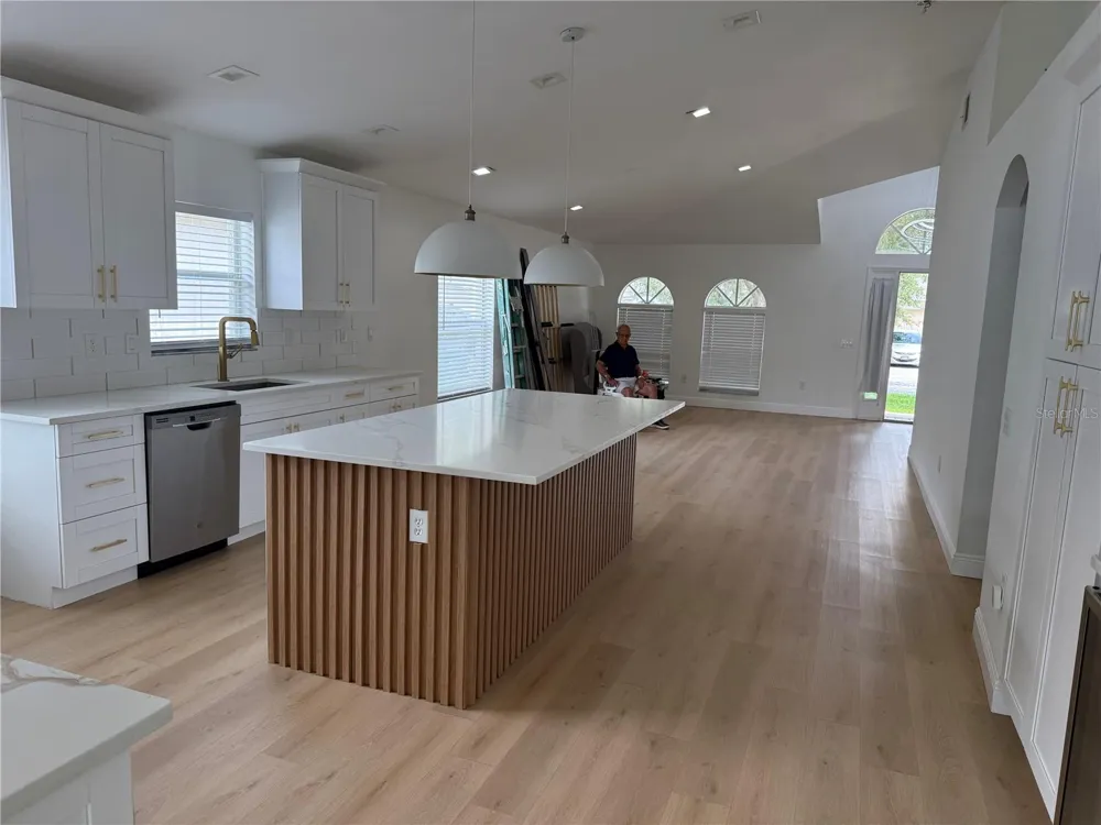 7341 PULTENEY DRIVE Wesley Chapel, FL 33545