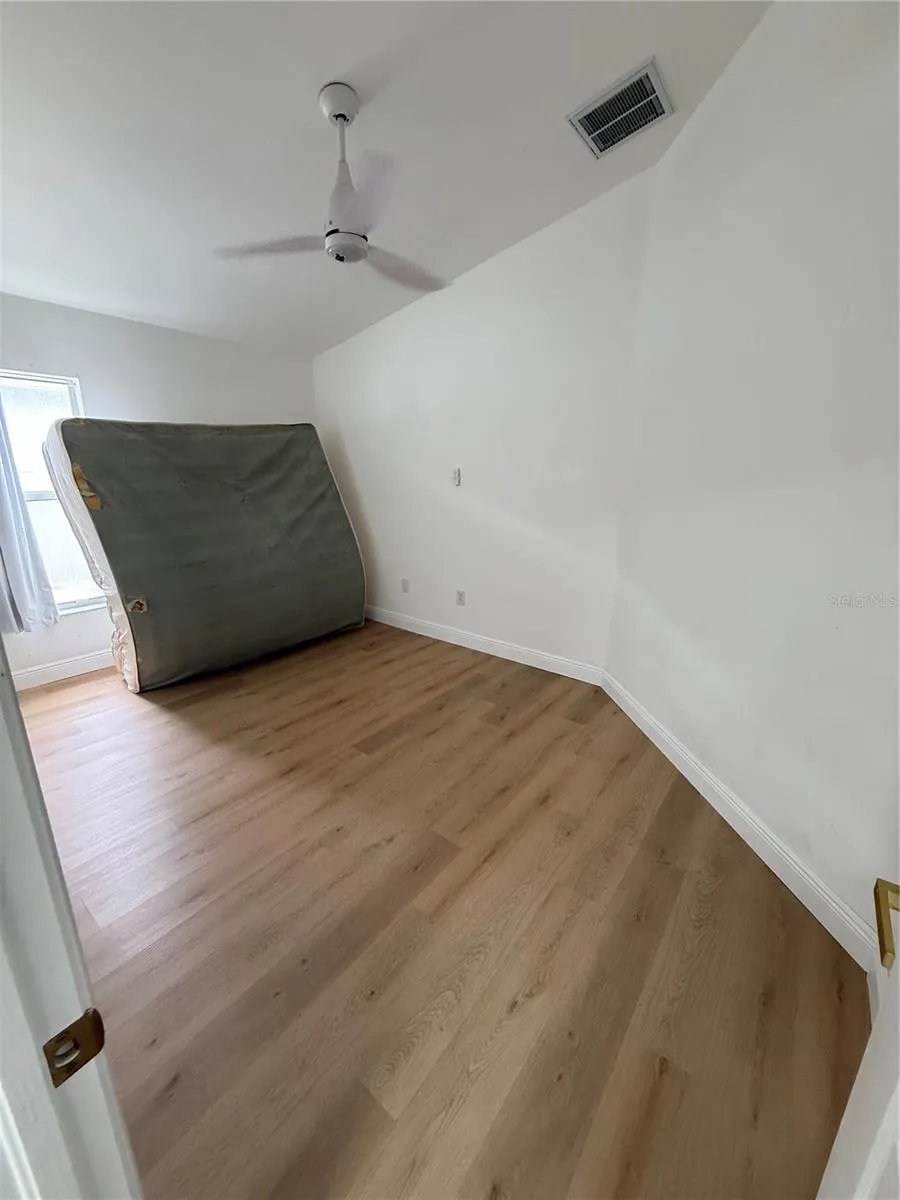 7341 PULTENEY DRIVE Wesley Chapel, FL 33545