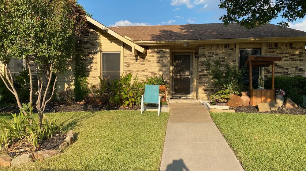 5701 Magnolia Lane Rowlett, TX 75089