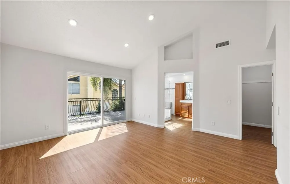 371 Brook Glen Lane Orange, CA 92869