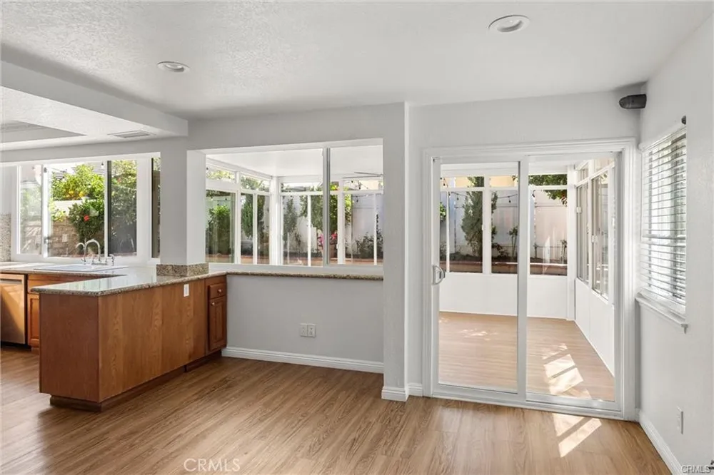 371 Brook Glen Lane Orange, CA 92869