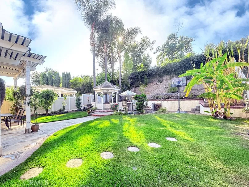 2026 Avenida Hacienda Chino Hills, CA 91709