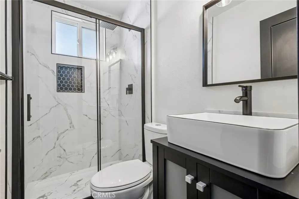 8868 Randolph Street Riverside, CA 92503