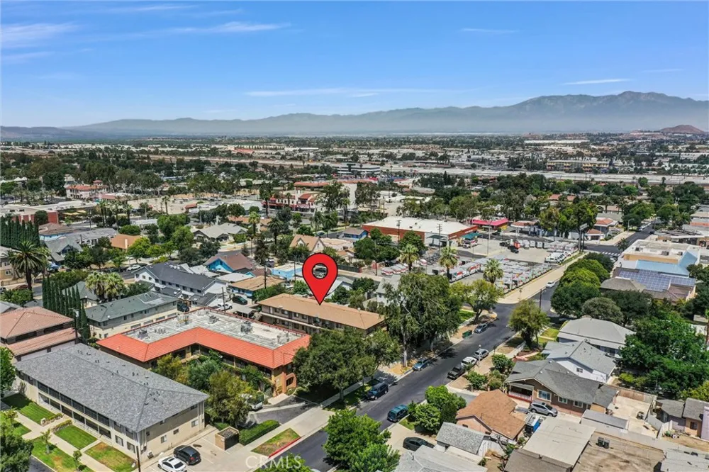 712 S Howard Corona, CA 92879