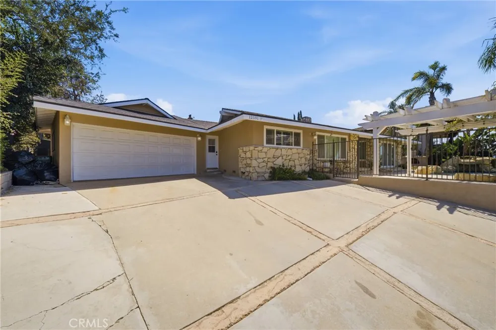 12591 Vista Panorama North Tustin, CA 92705