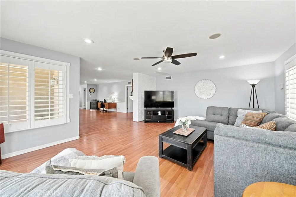 12591 Vista Panorama North Tustin, CA 92705