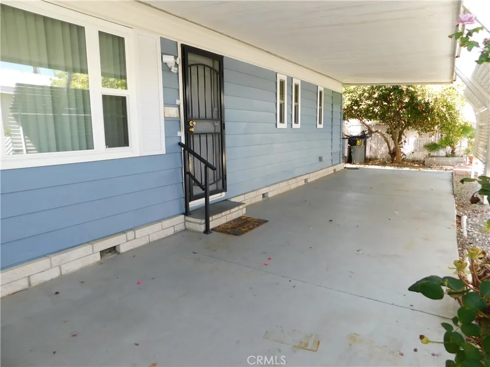 1410 VISTA GRANDE DRIVE Hemet, CA 92543