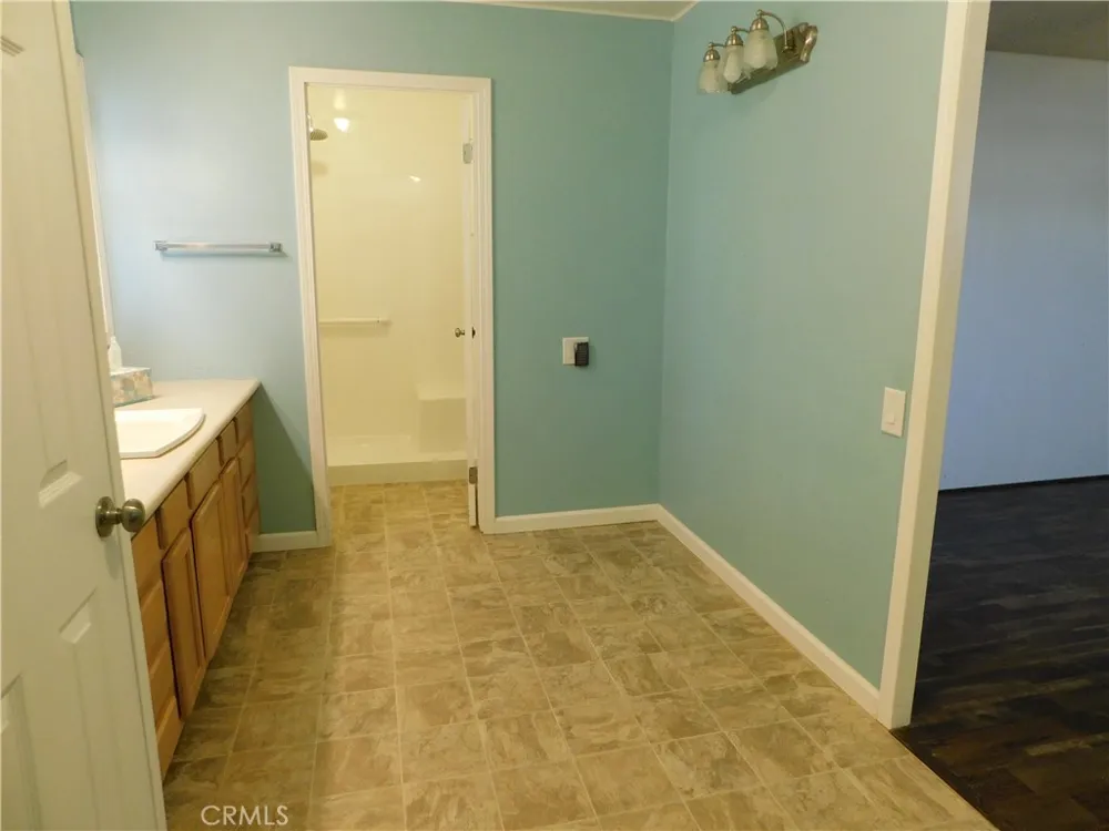1410 VISTA GRANDE DRIVE Hemet, CA 92543