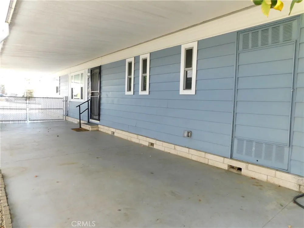 1410 VISTA GRANDE DRIVE Hemet, CA 92543