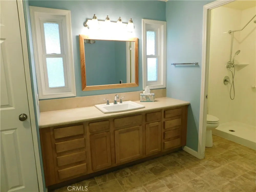 1410 VISTA GRANDE DRIVE Hemet, CA 92543