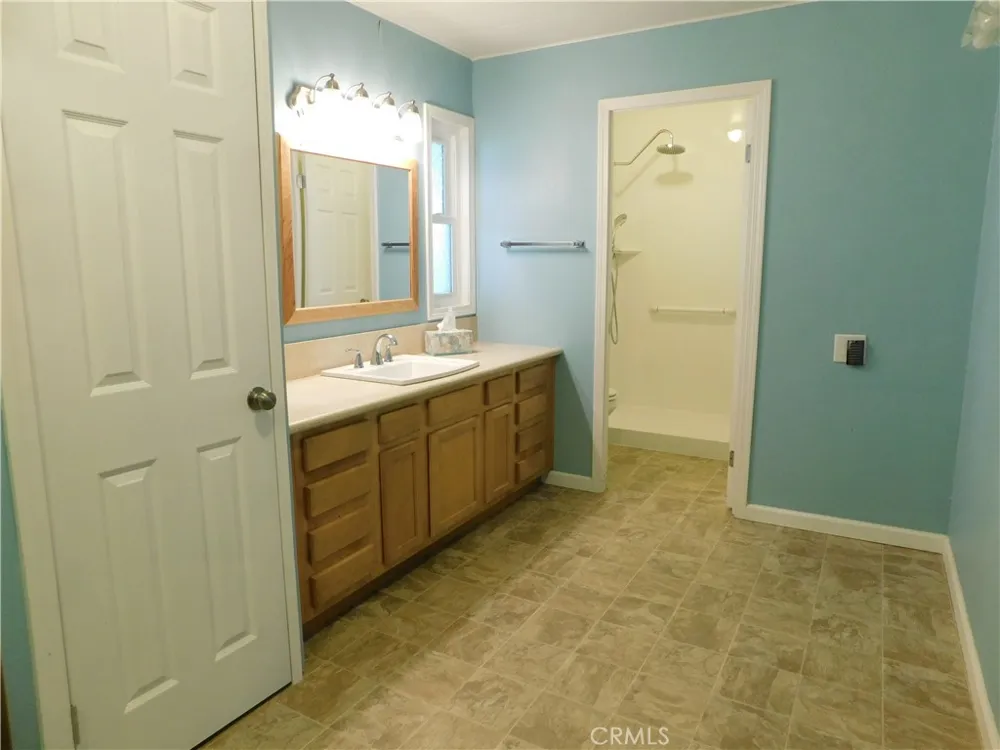1410 VISTA GRANDE DRIVE Hemet, CA 92543
