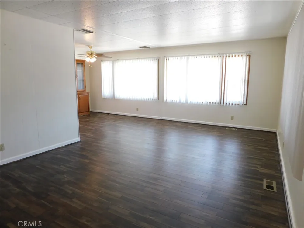 1410 VISTA GRANDE DRIVE Hemet, CA 92543