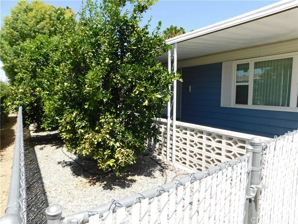 1410 VISTA GRANDE DRIVE Hemet, CA 92543