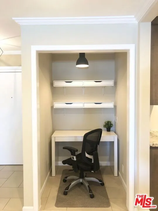 1250 Kings Road #506 West Hollywood, CA 90069