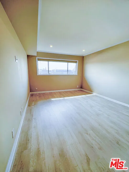 1250 Kings Road #506 West Hollywood, CA 90069