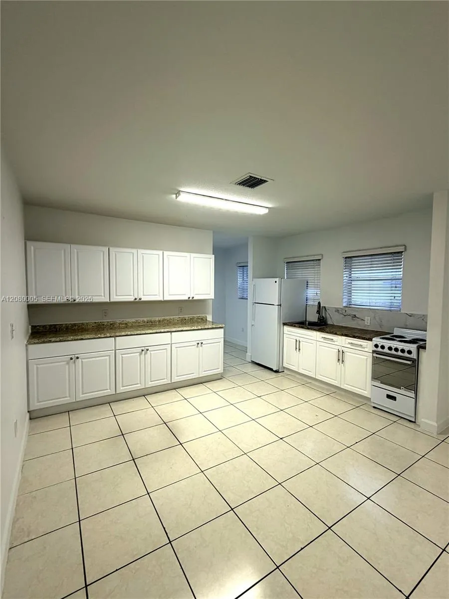 1436 SW 5th St #0 Miami, FL 33135