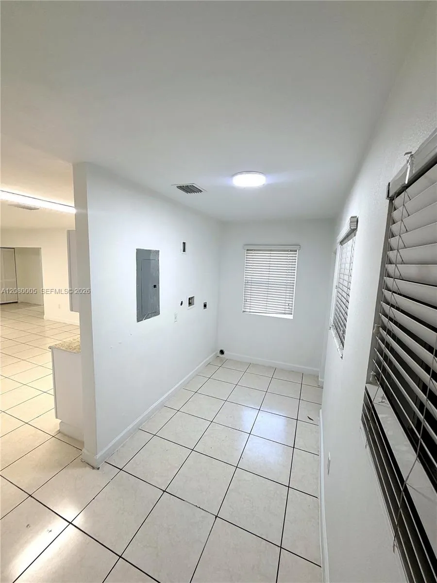 1436 SW 5th St #0 Miami, FL 33135