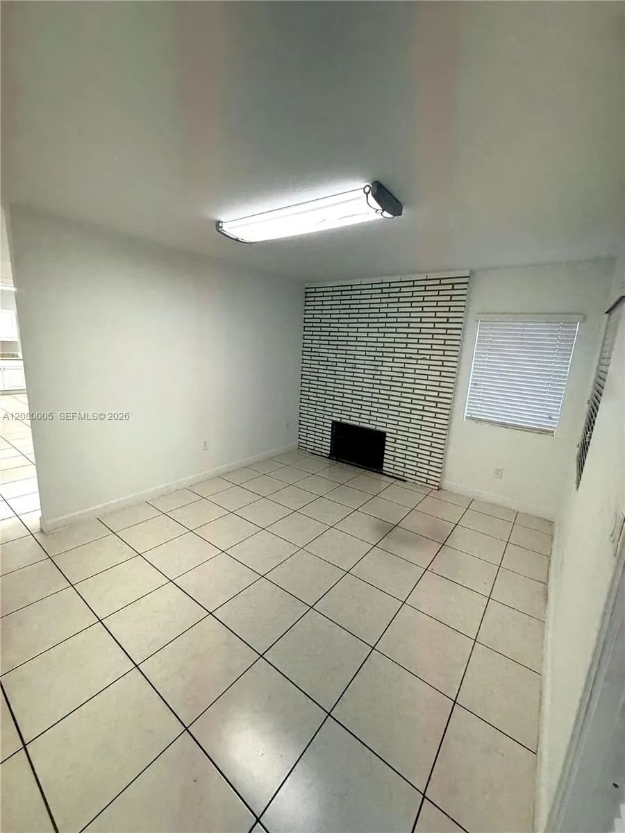 1436 SW 5th St #0 Miami, FL 33135