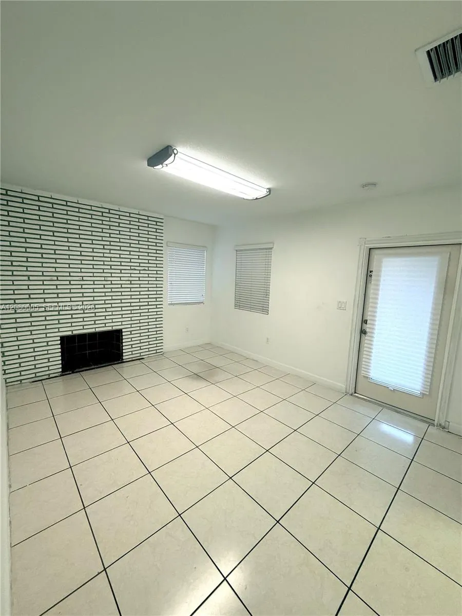 1436 SW 5th St #0 Miami, FL 33135
