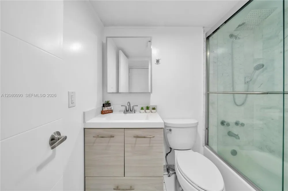 2401 S Ocean Dr #507 Hollywood, FL 33019