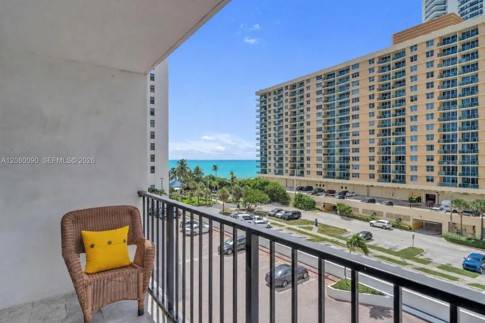 2401 S Ocean Dr #507 Hollywood, FL 33019