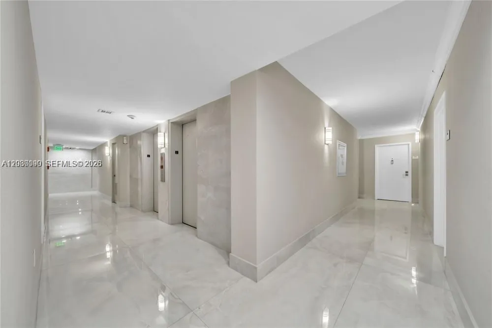 2401 S Ocean Dr #507 Hollywood, FL 33019