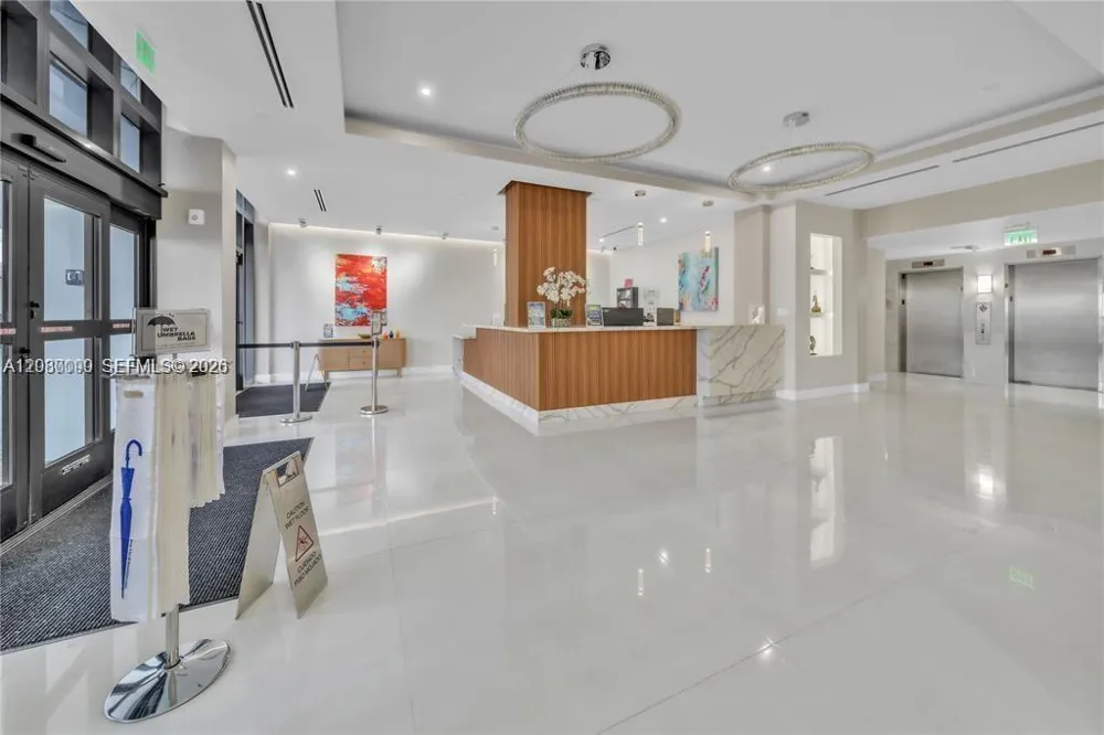 2401 S Ocean Dr #507 Hollywood, FL 33019