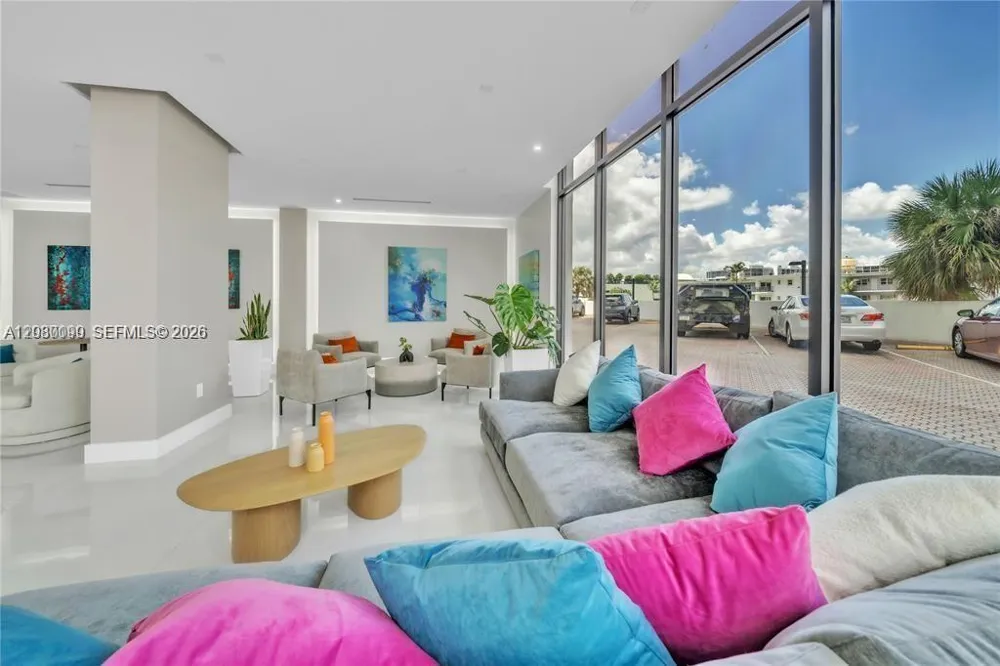 2401 S Ocean Dr #507 Hollywood, FL 33019