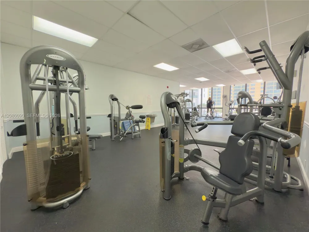 2401 S Ocean Dr #507 Hollywood, FL 33019