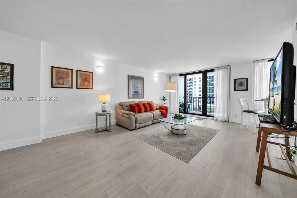 2401 S Ocean Dr #507 Hollywood, FL 33019