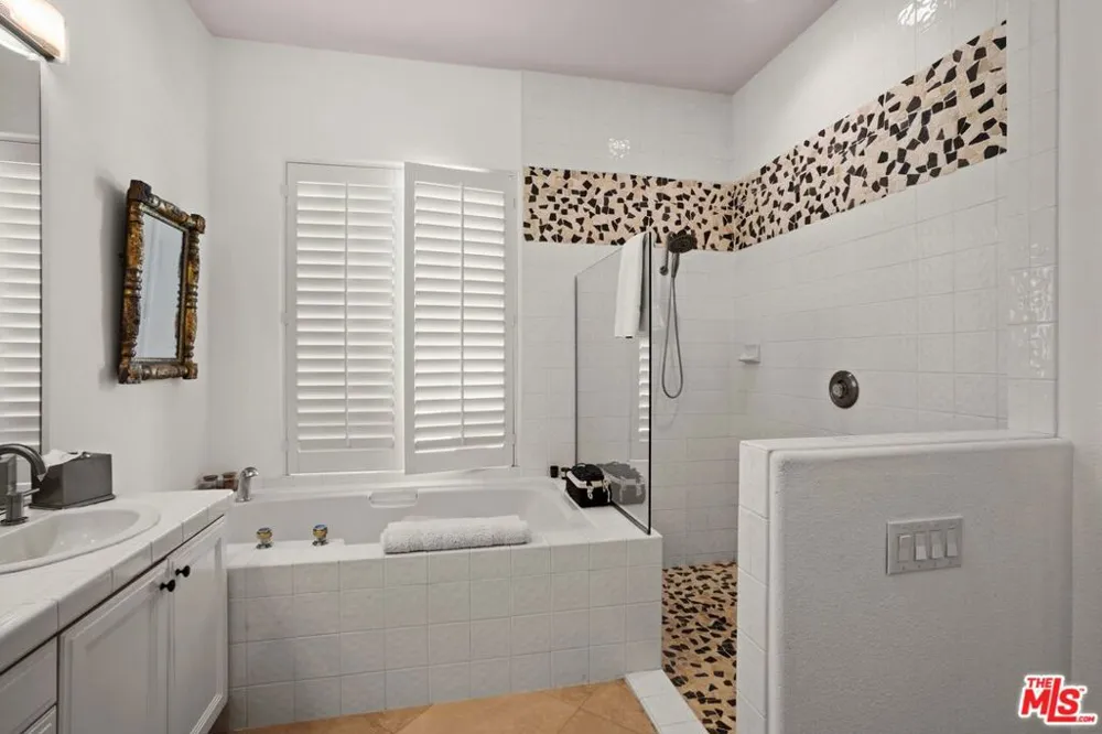 47145 Via Lorca La Quinta, CA 92253