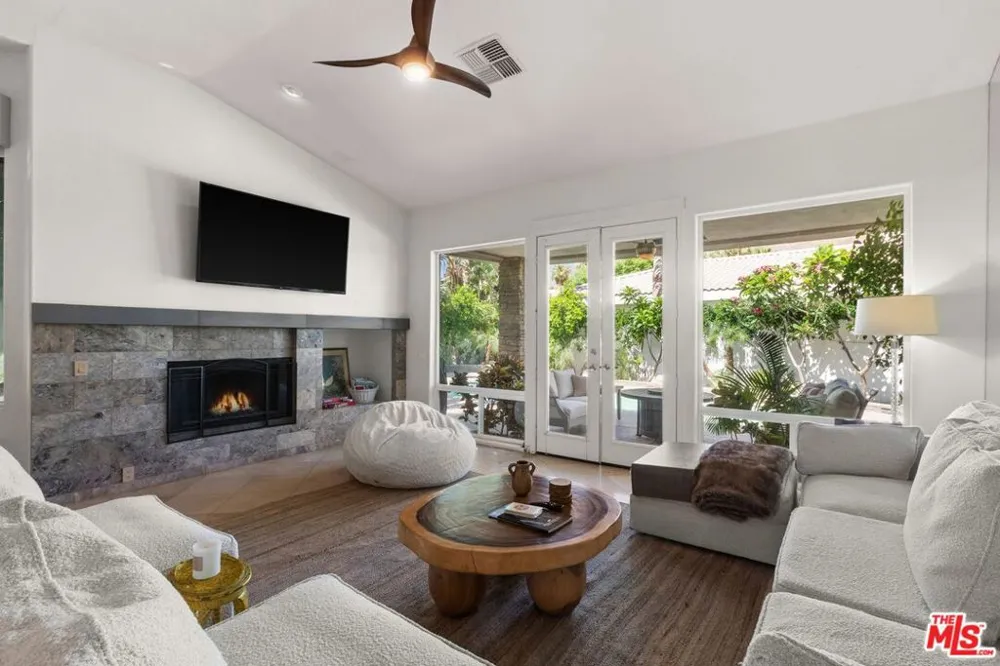 47145 Via Lorca La Quinta, CA 92253