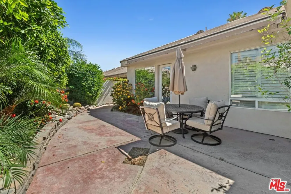 47145 Via Lorca La Quinta, CA 92253