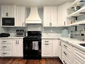 43639 Park Avenue Lancaster, CA 93534
