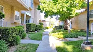 43639 Park Avenue Lancaster, CA 93534