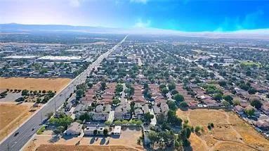 43639 Park Avenue Lancaster, CA 93534