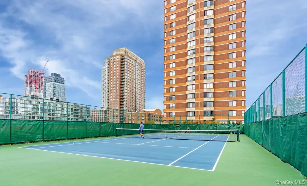 474 48th Avenue #28E Long Island City, NY 11109