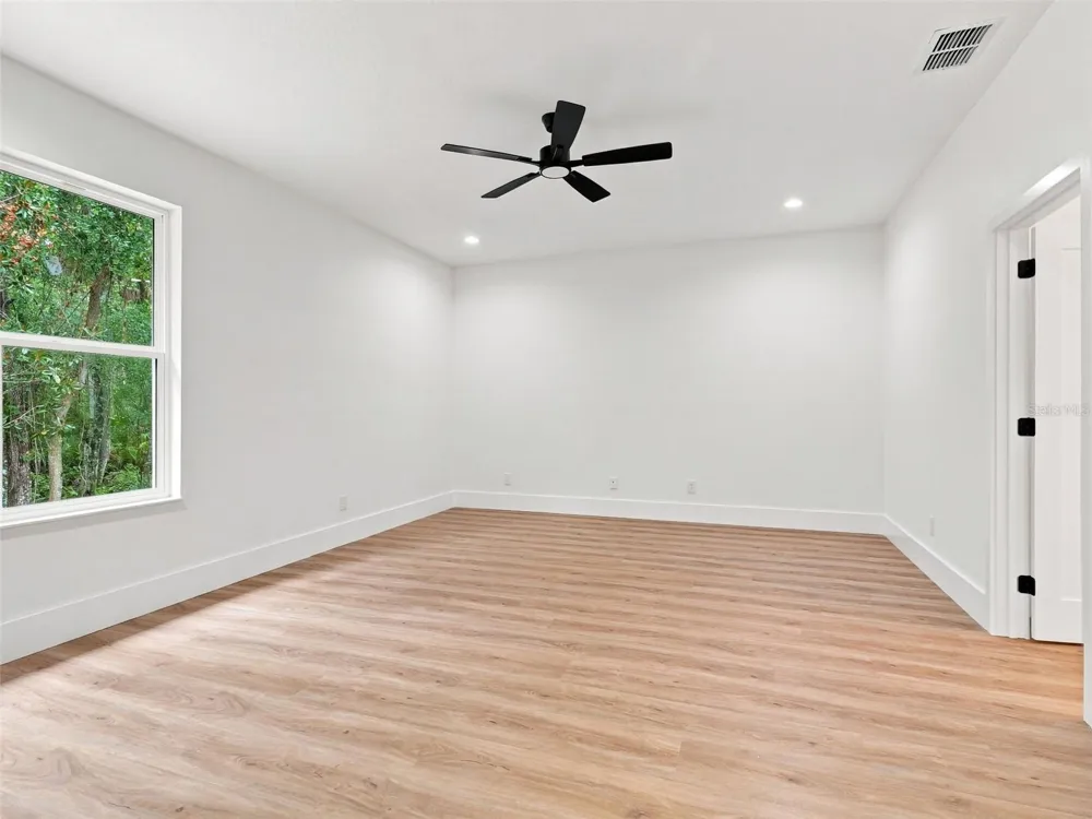 3519 LOGGERHEAD WAY Wesley Chapel, FL 33544