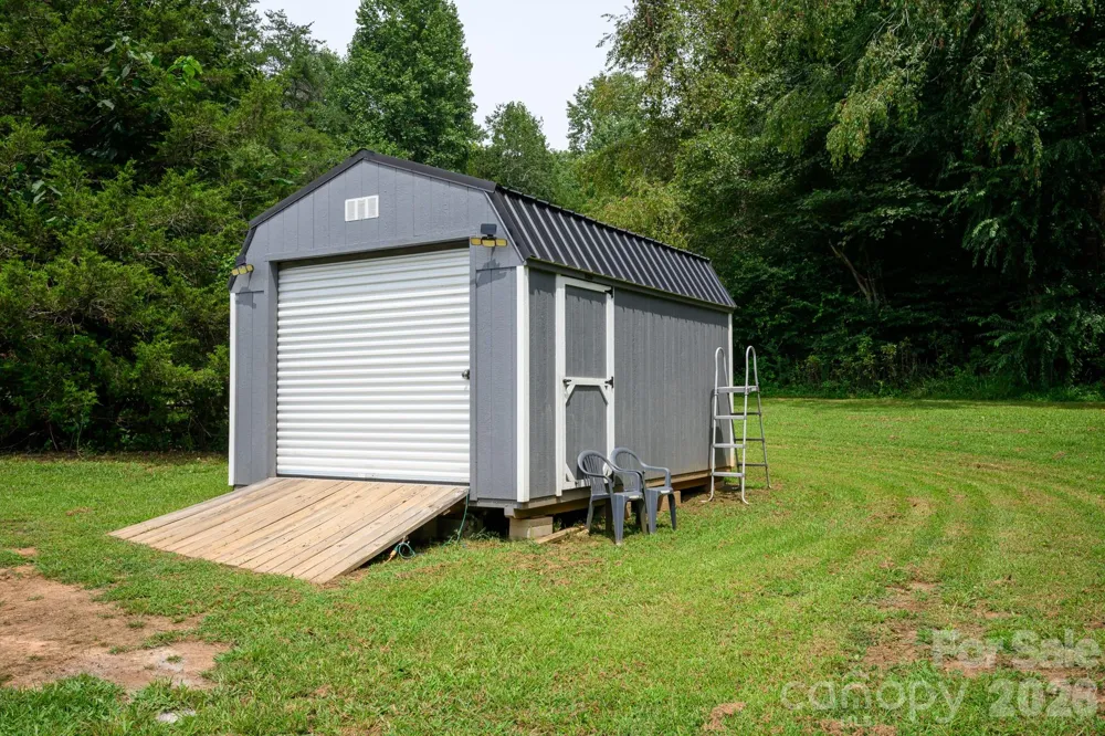 324 Plemmons Place Marion, NC 28752