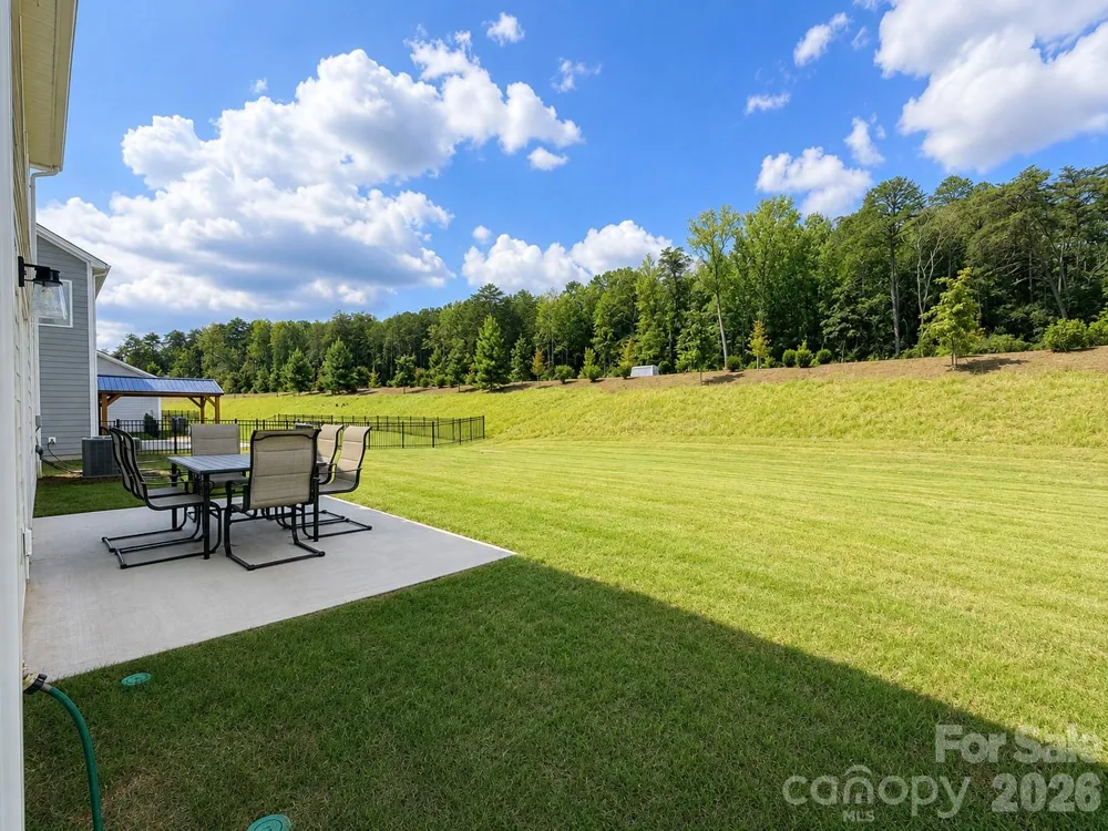 5132 Glenwalk Drive Charlotte, NC 28269