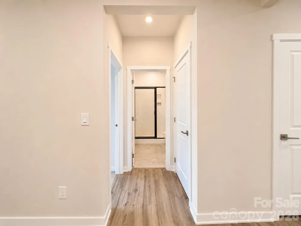 5132 Glenwalk Drive Charlotte, NC 28269