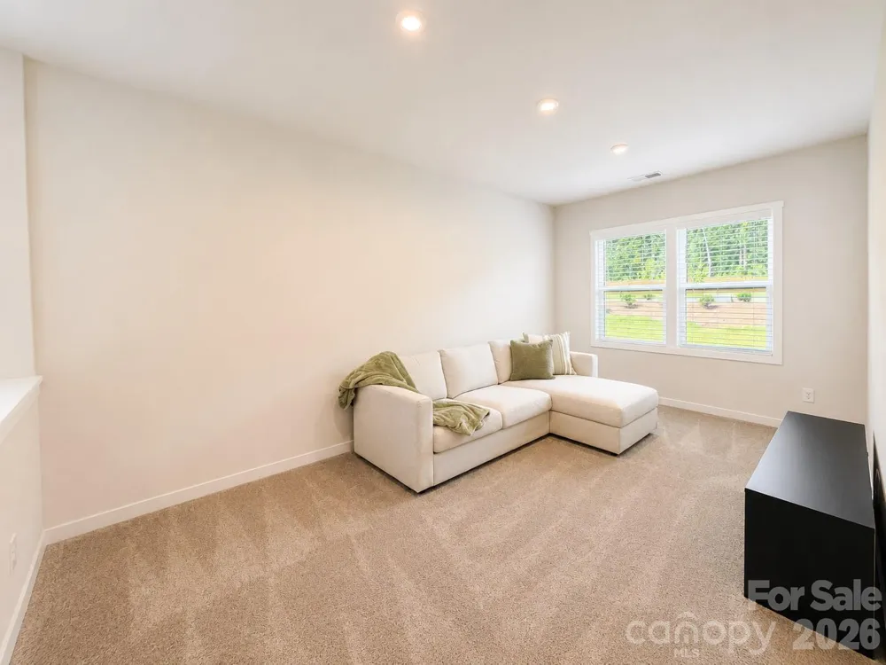 5132 Glenwalk Drive Charlotte, NC 28269