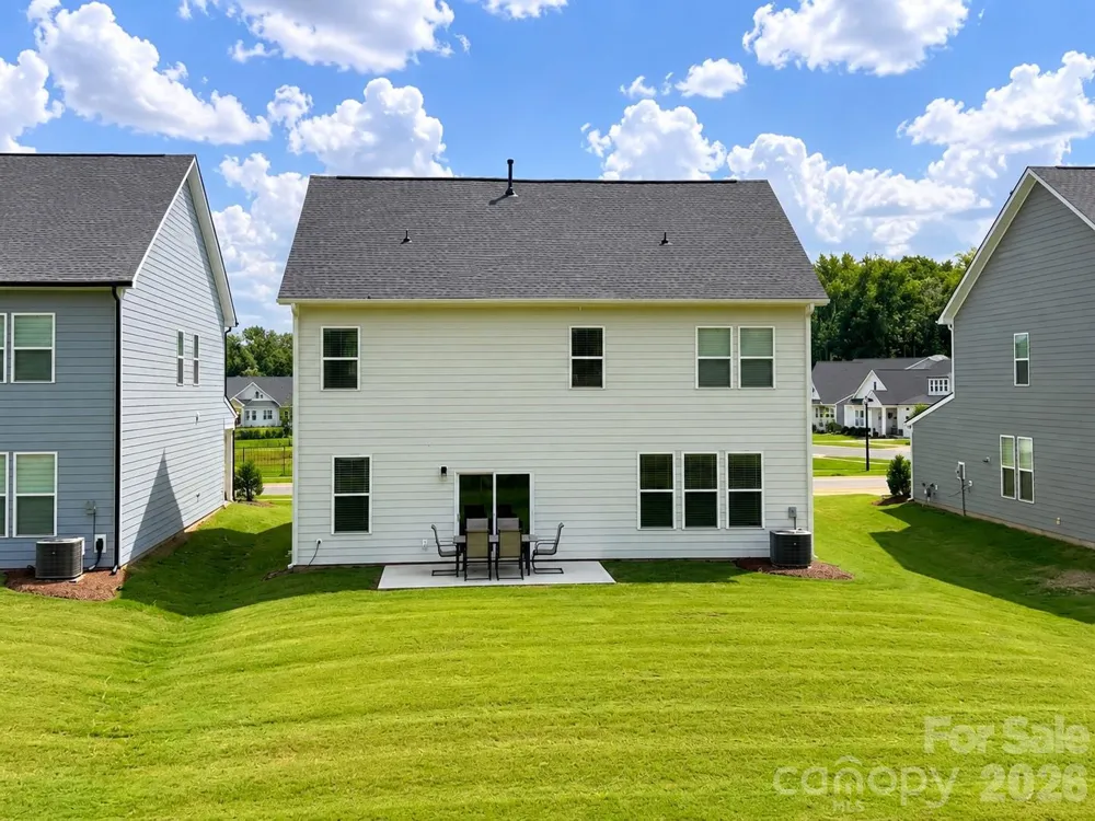 5132 Glenwalk Drive Charlotte, NC 28269