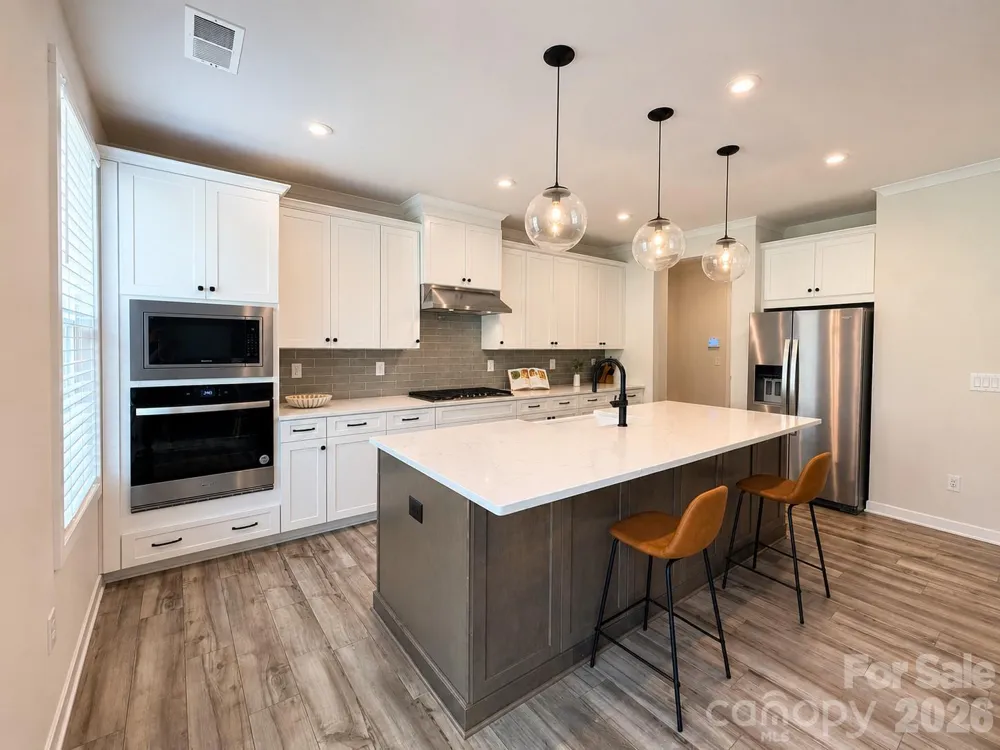 5132 Glenwalk Drive Charlotte, NC 28269