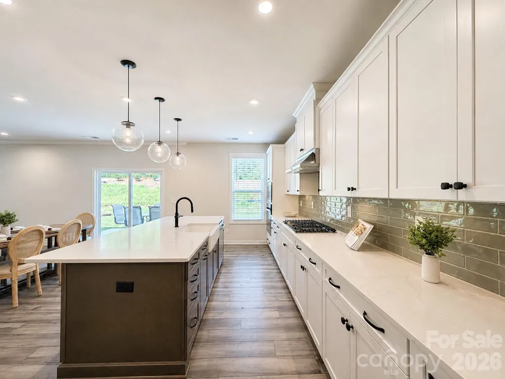 5132 Glenwalk Drive Charlotte, NC 28269