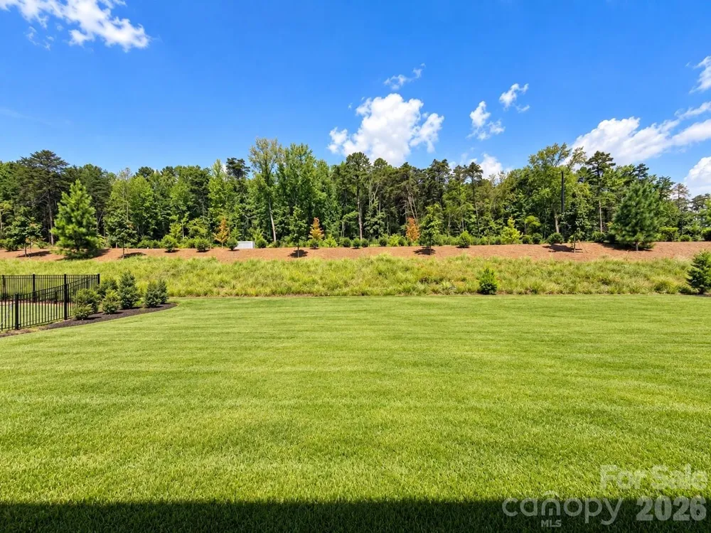 5132 Glenwalk Drive Charlotte, NC 28269