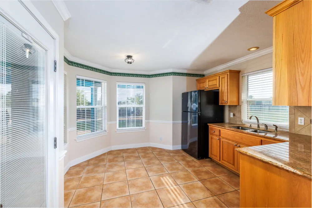 1506 Harwood Road Luling, TX 78648
