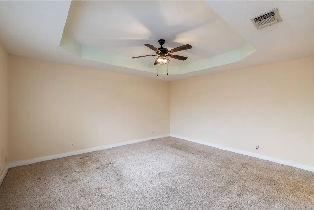 1506 Harwood Road Luling, TX 78648