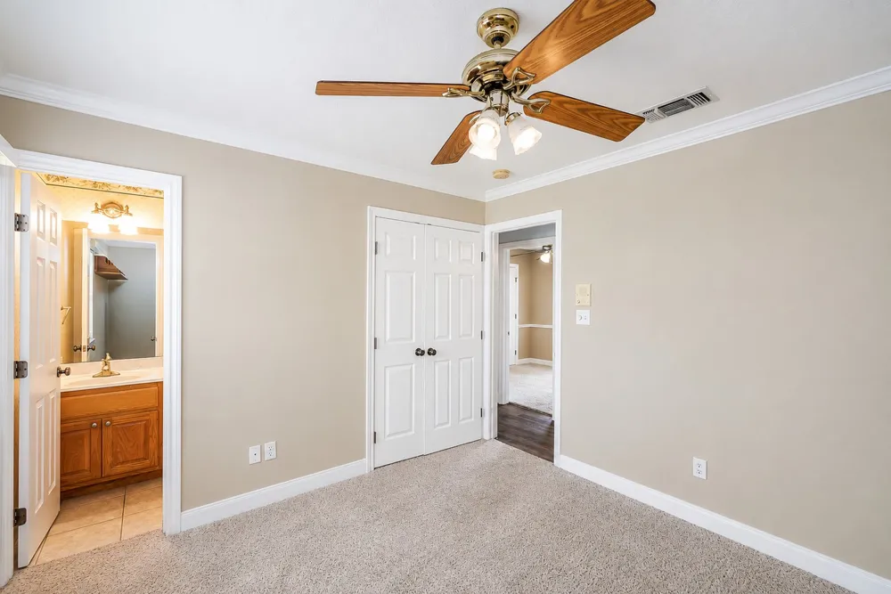 1506 Harwood Road Luling, TX 78648